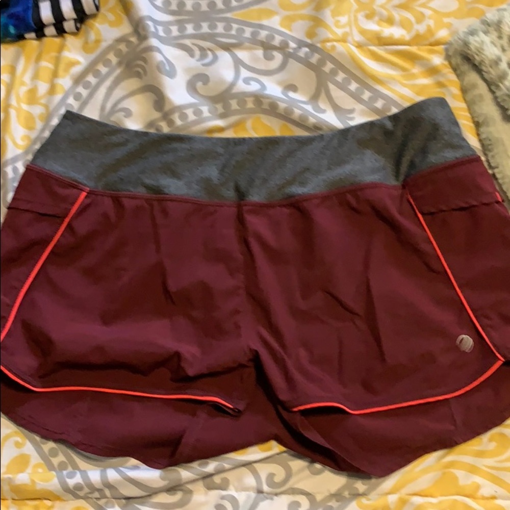 Running shorts